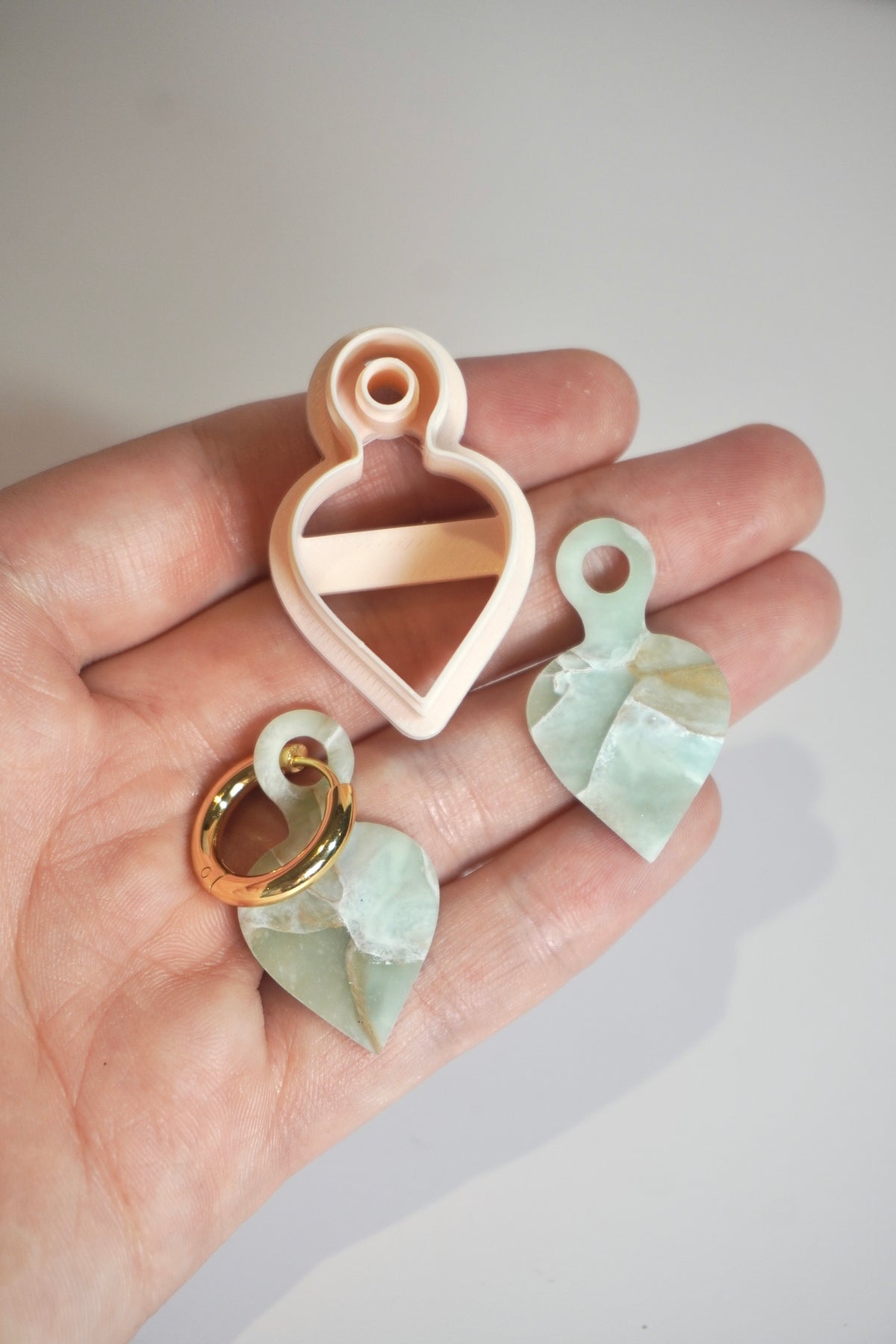 Hoop charm bauble 1
