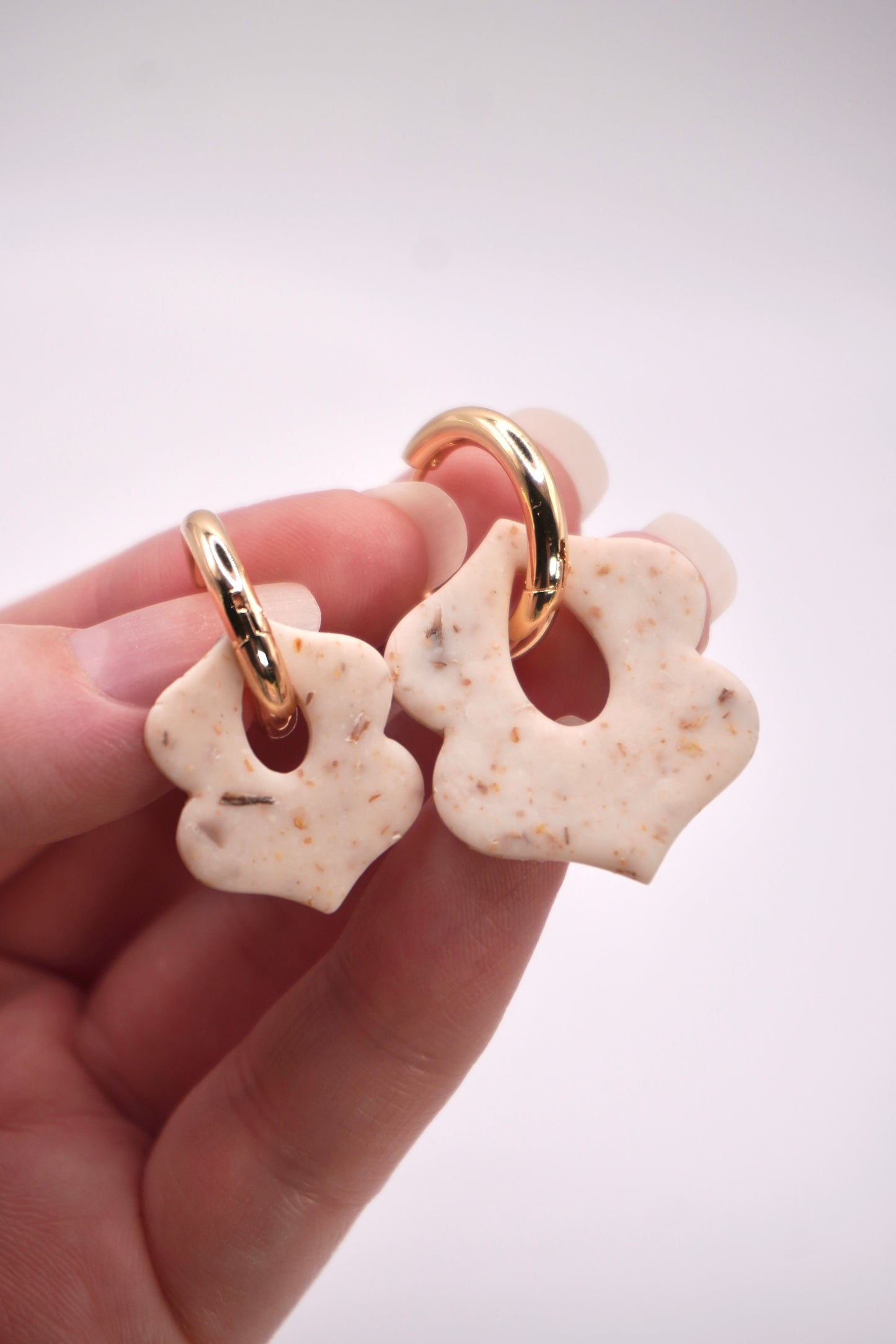 Moroccan hoop charm (2)