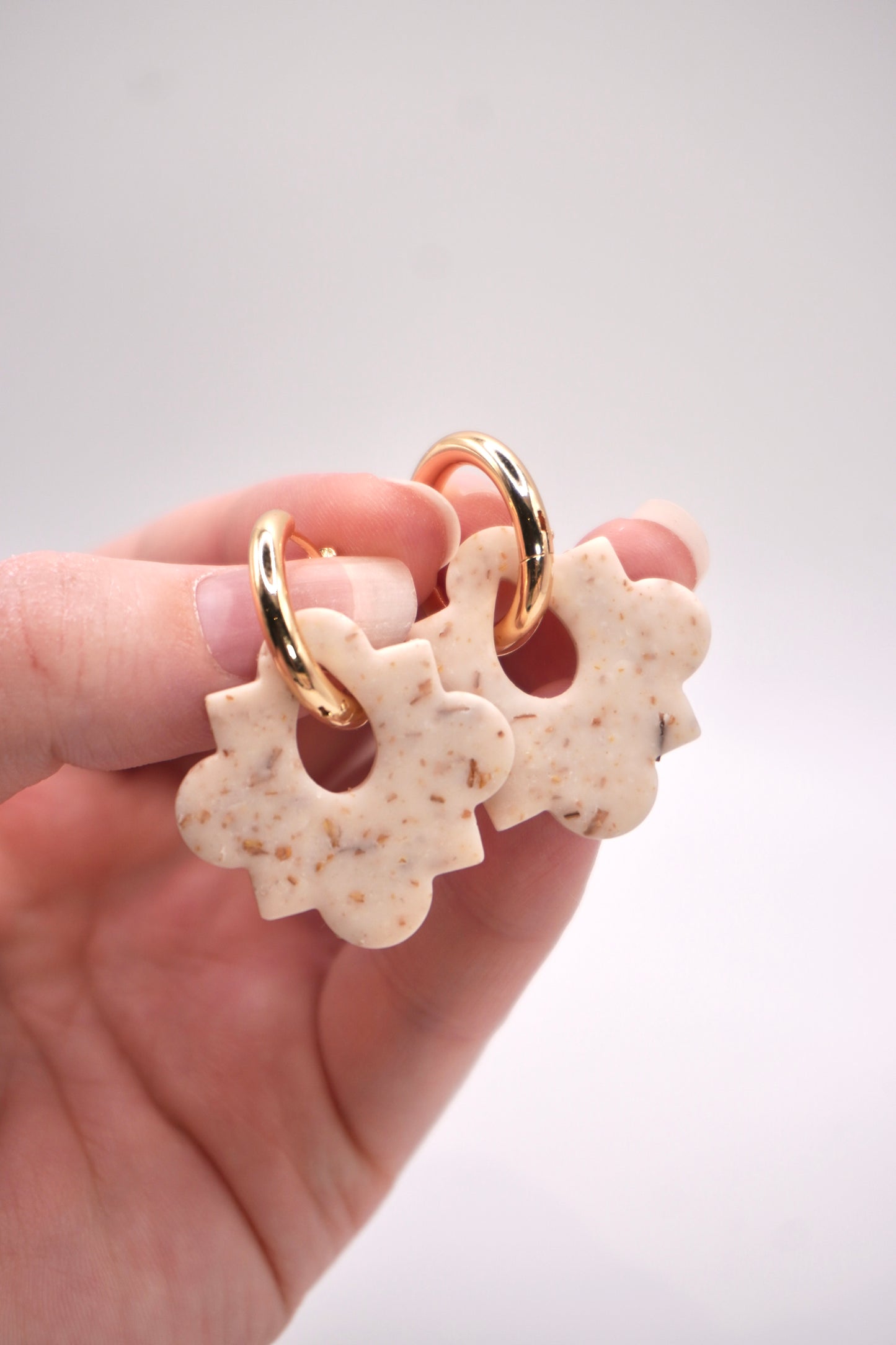 Moroccan hoop charm (4)