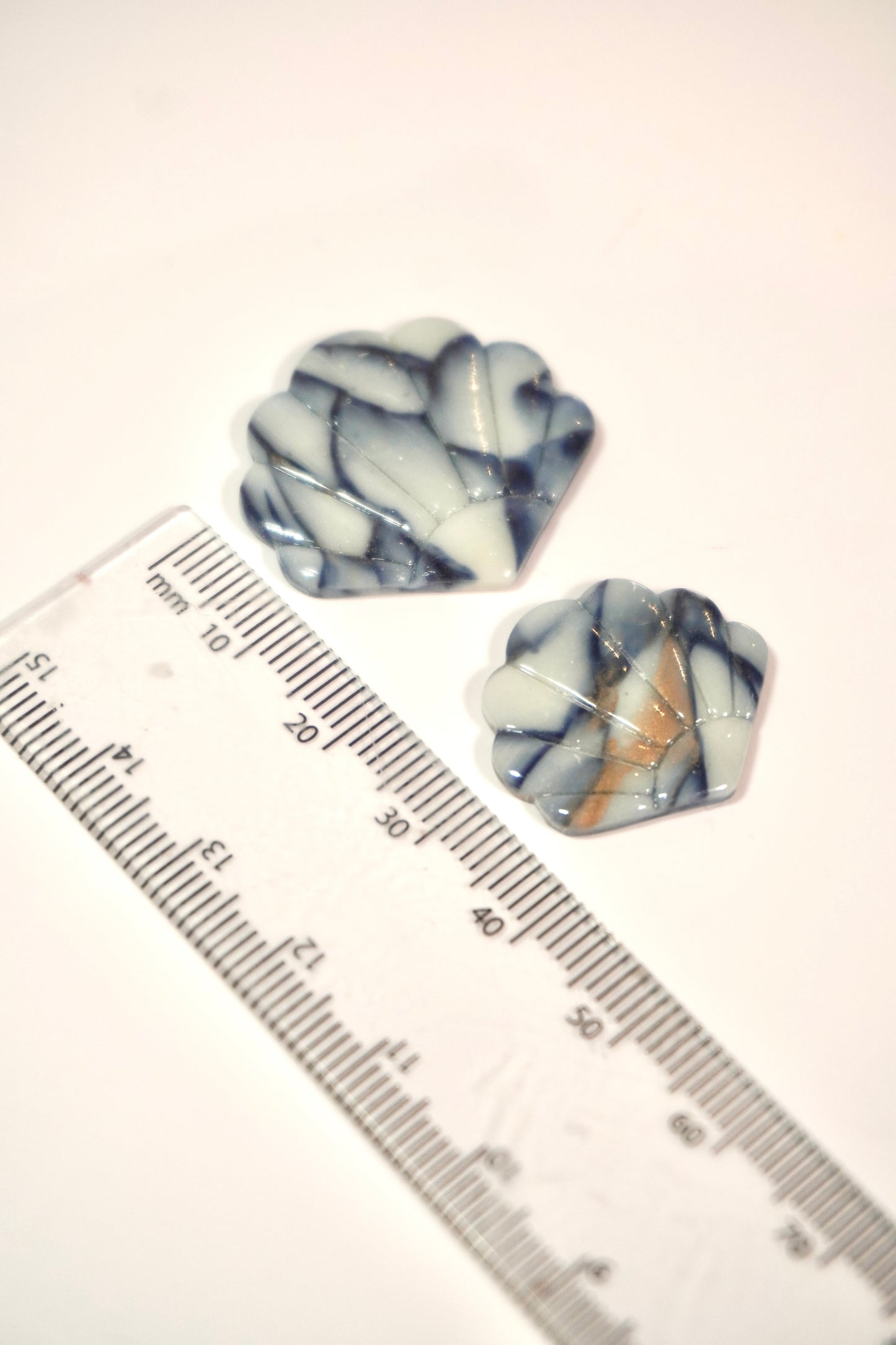 Shell 4 (2 sizes)