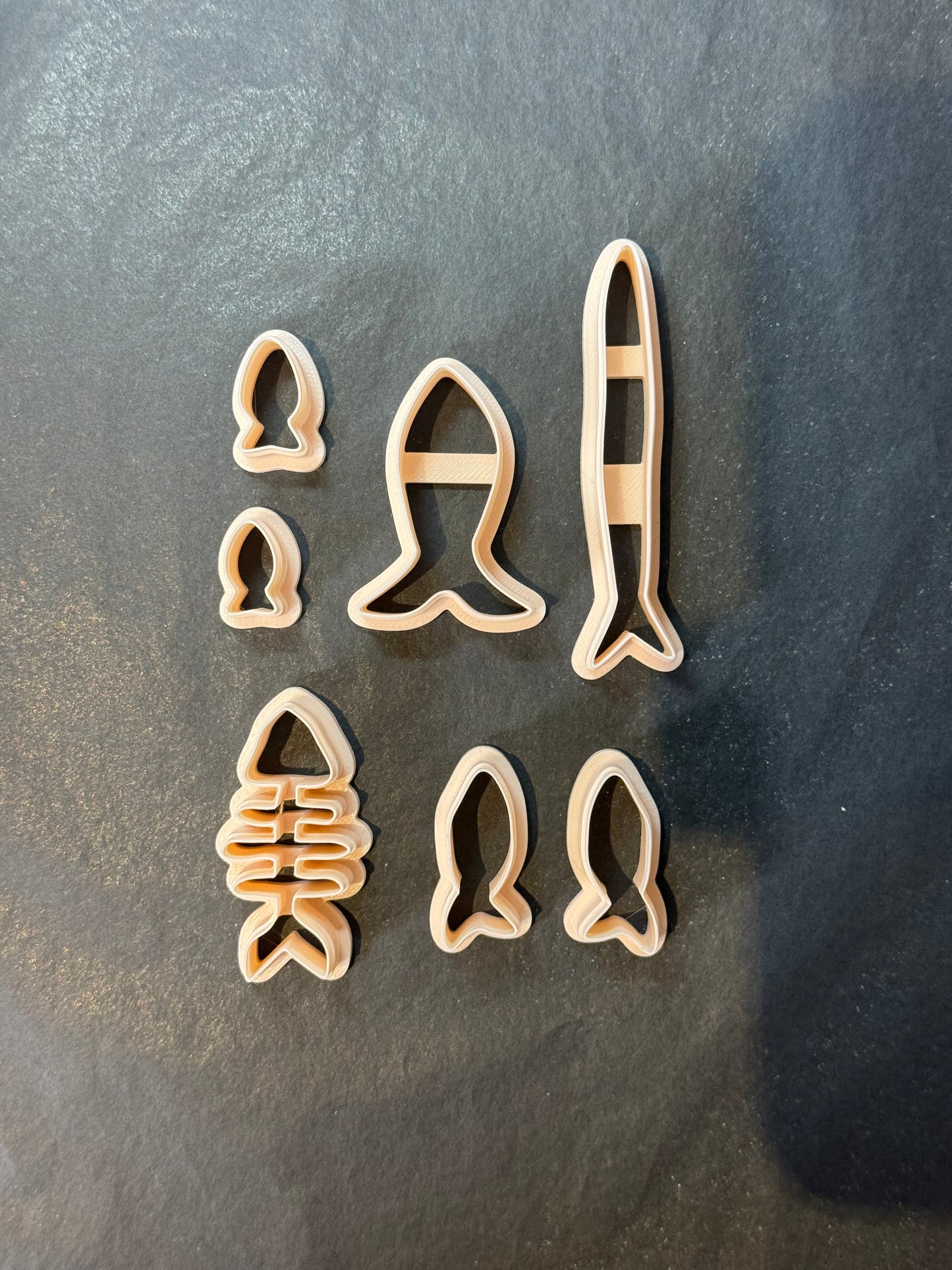 PRE-LOVED CUTTERS - SET 4