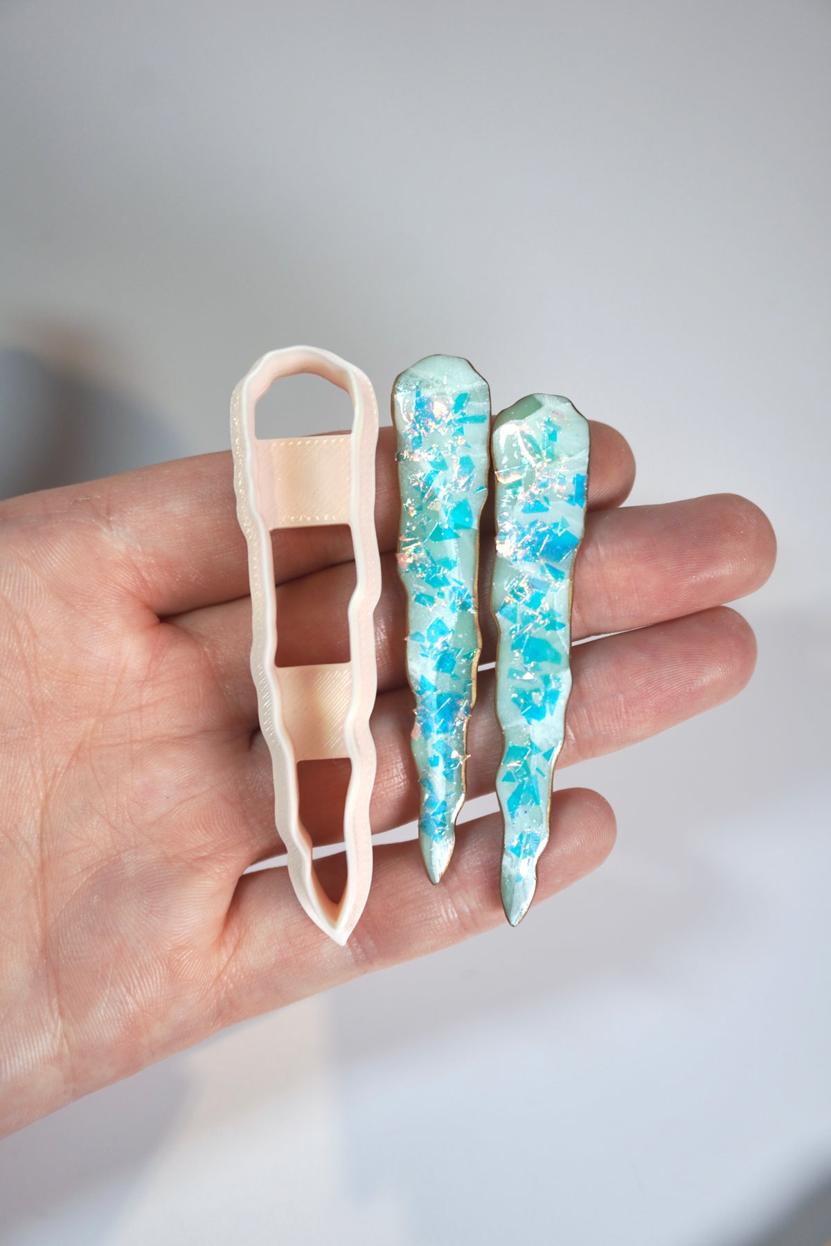 Icicle (3 sizes)