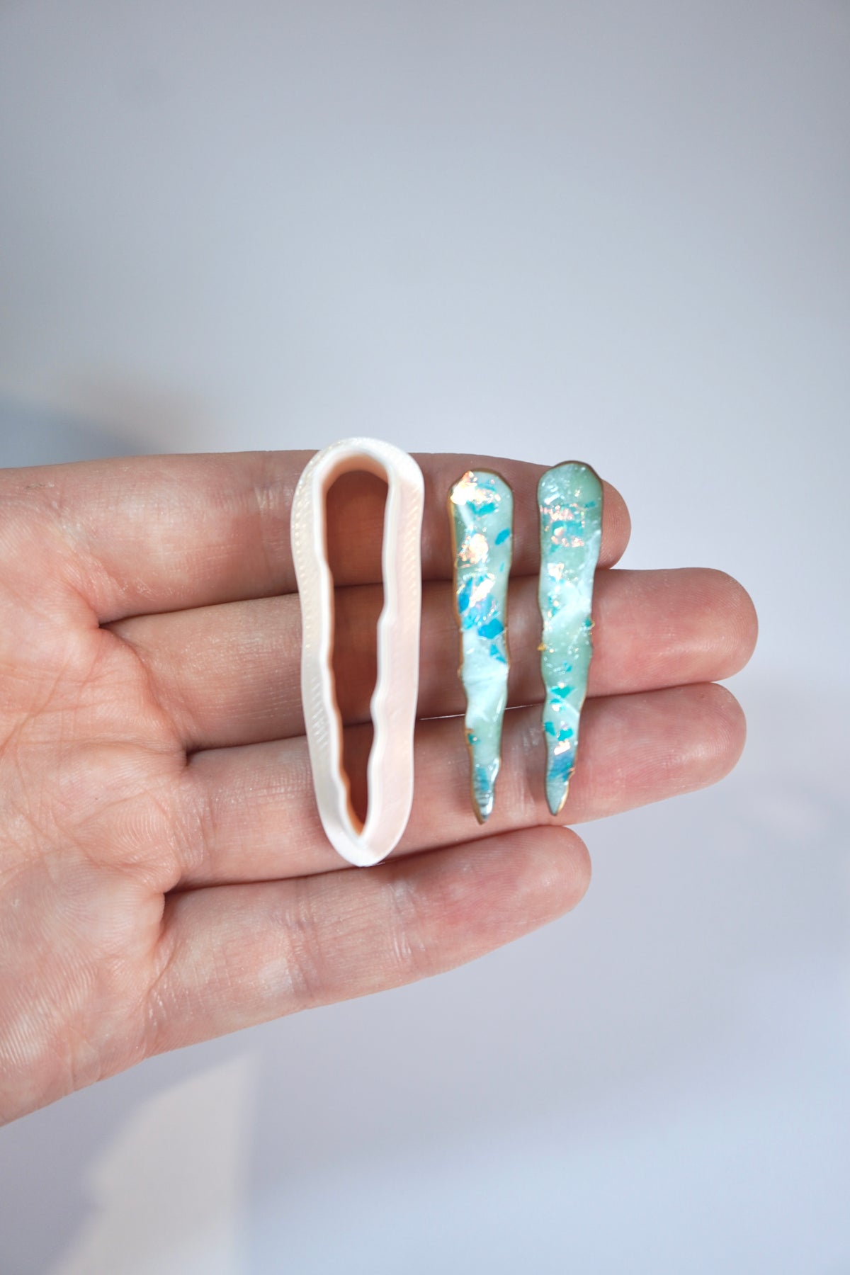 Icicle (3 sizes)