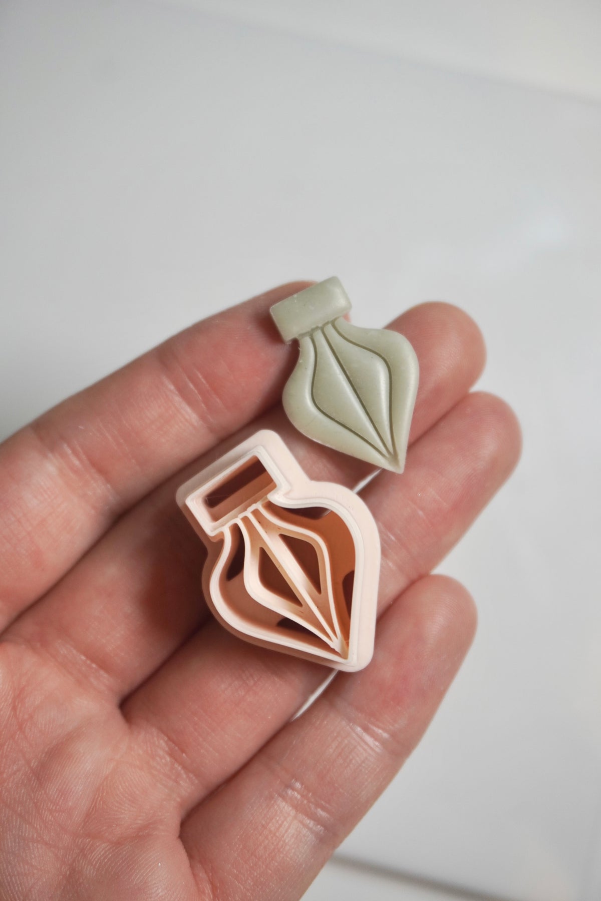 Mini bulb embossed