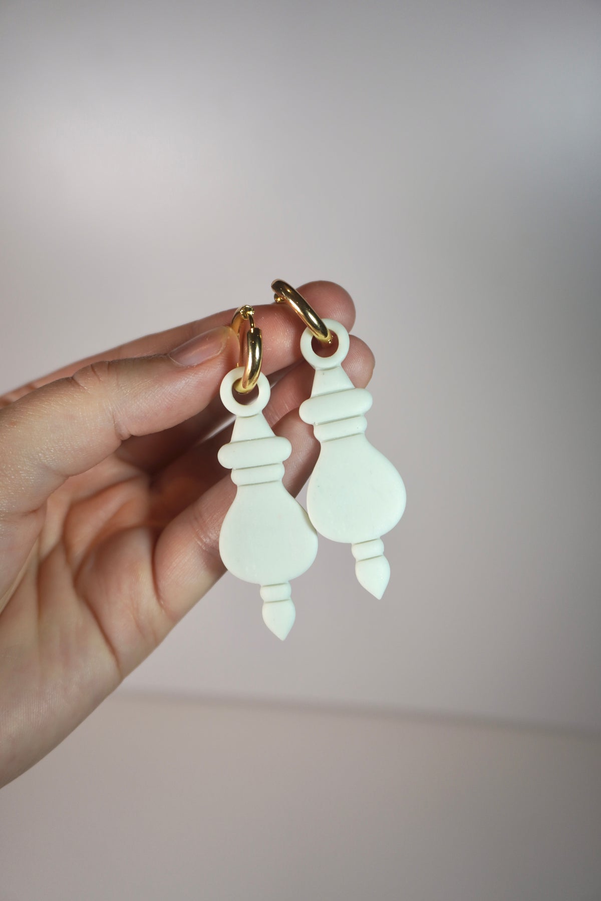 Hoop charm bauble 6