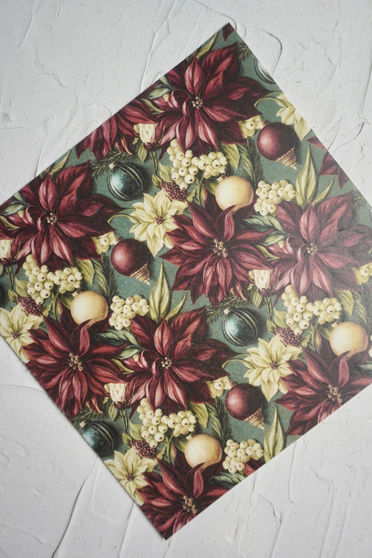 Christmas leaves 14