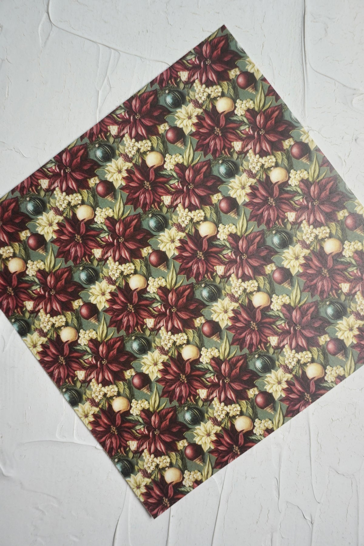 Christmas leaves 15