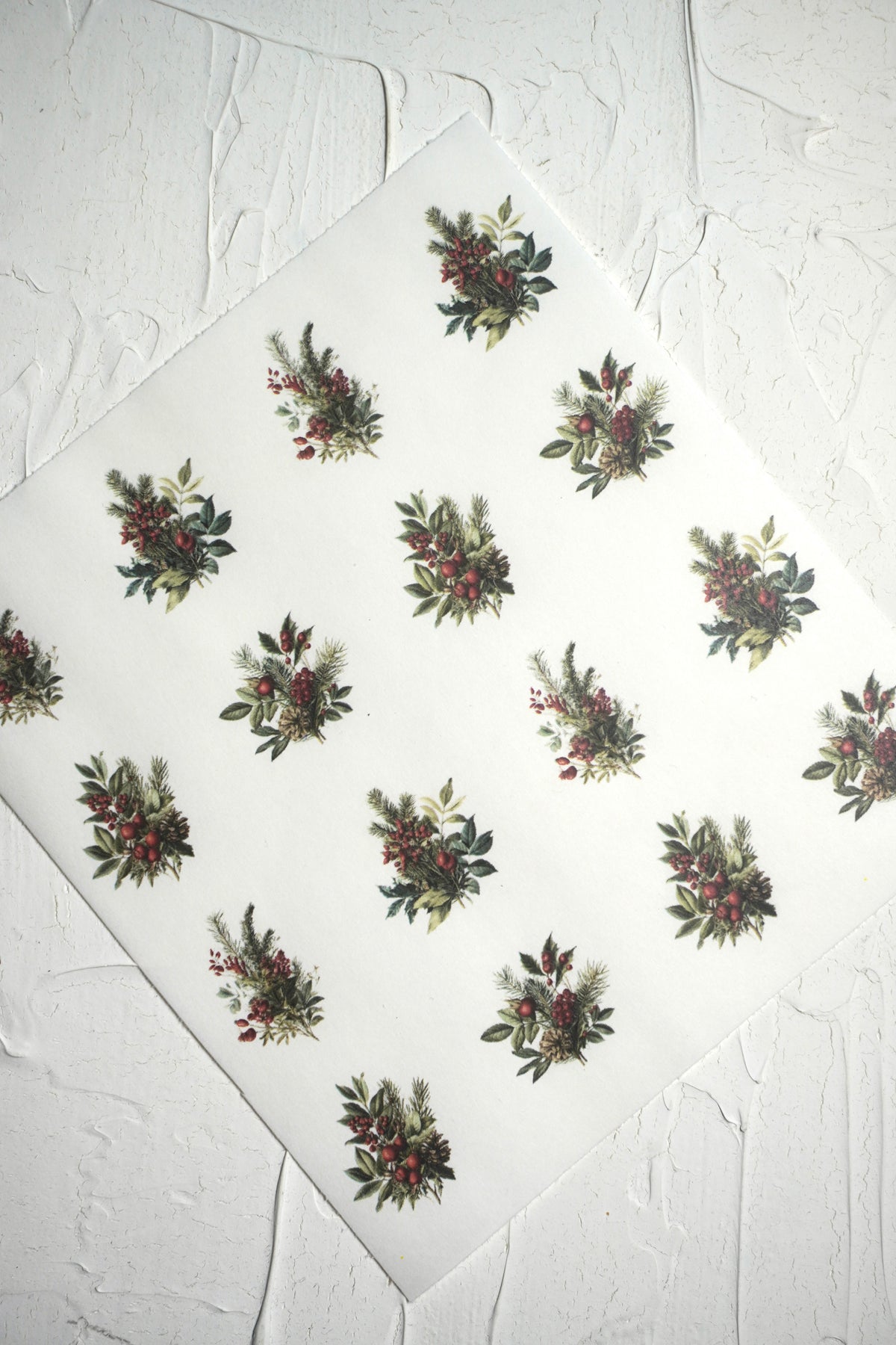 Christmas holy leaves charm paper
