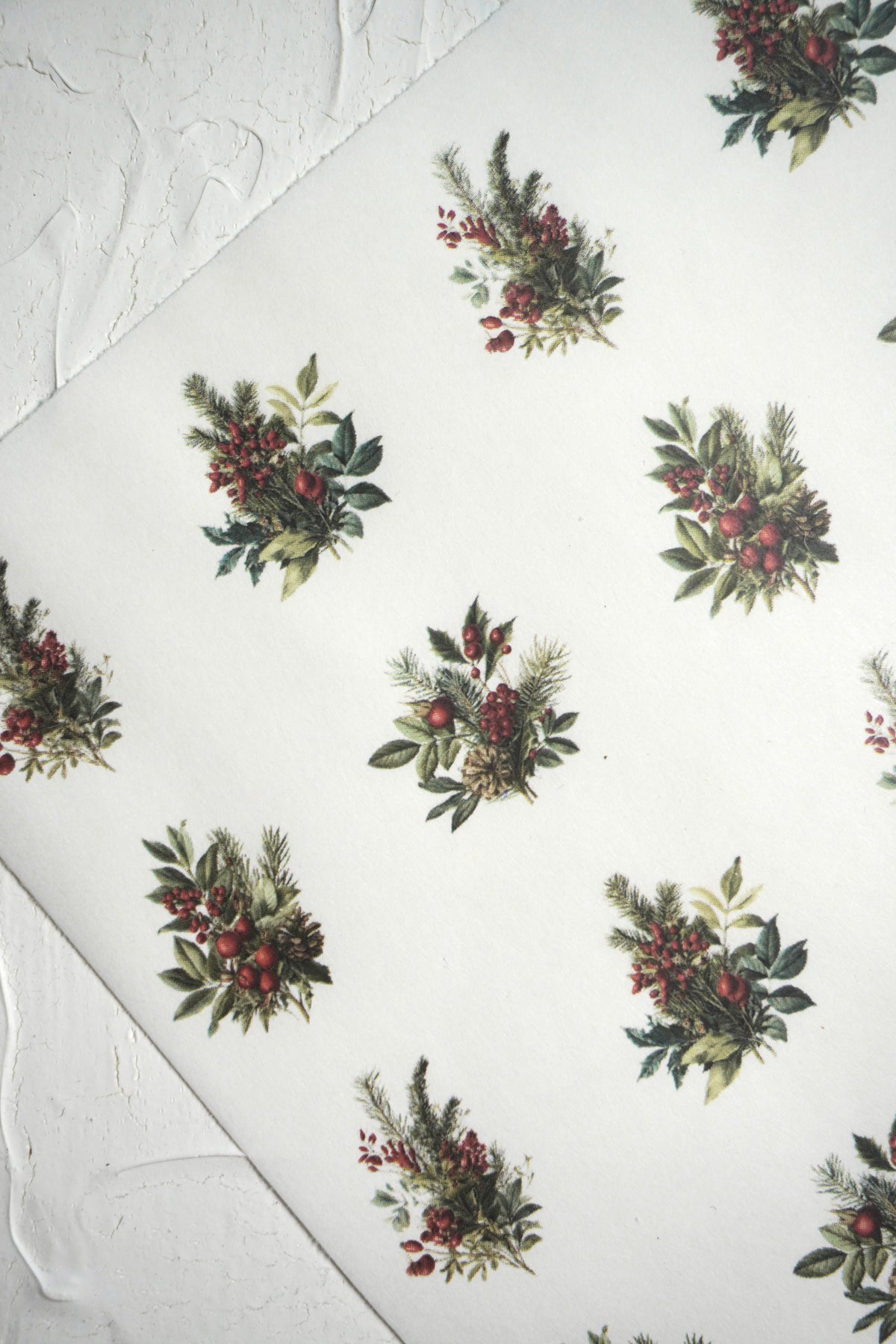 Christmas holy leaves charm paper