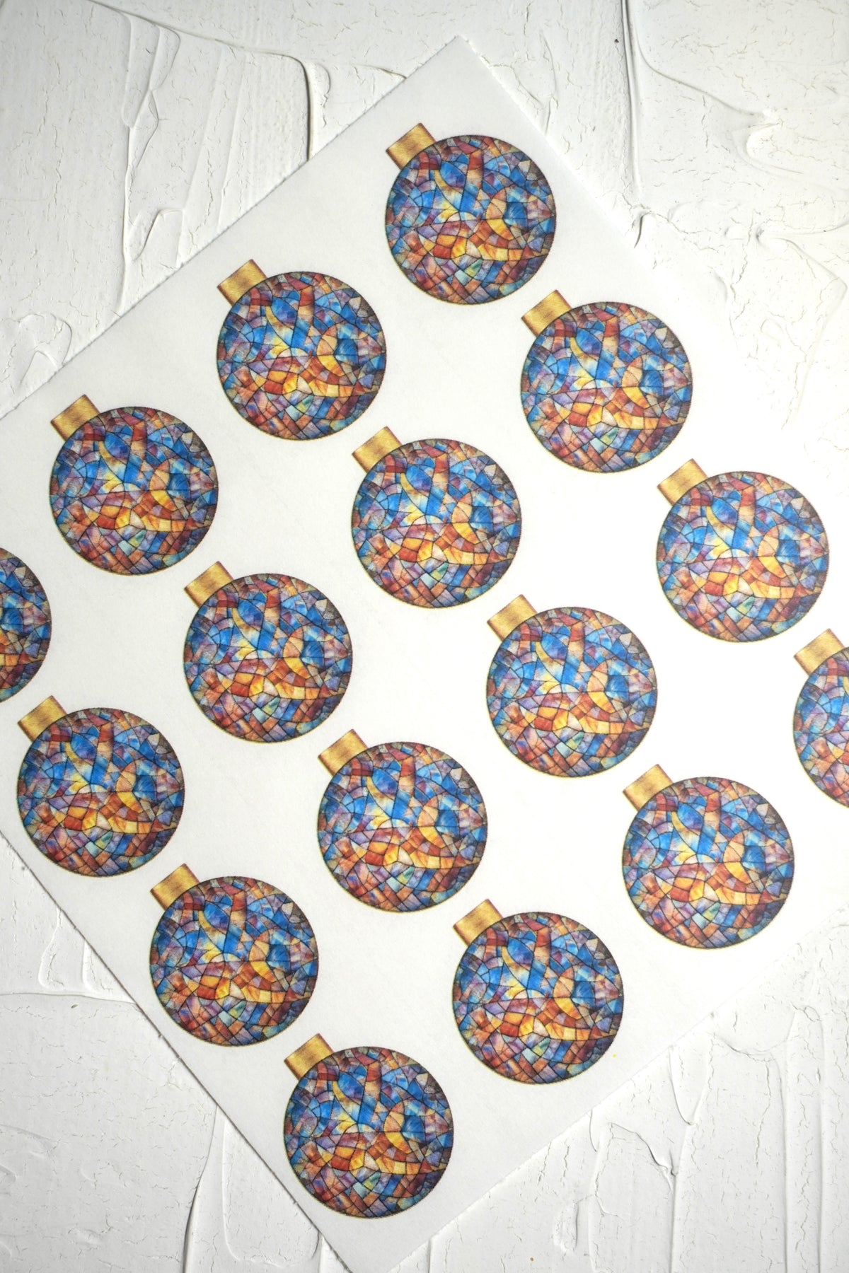 Baubles 15
