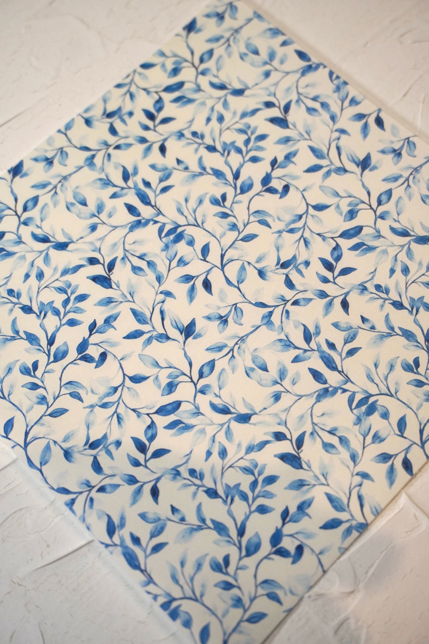 Watercolour leaves