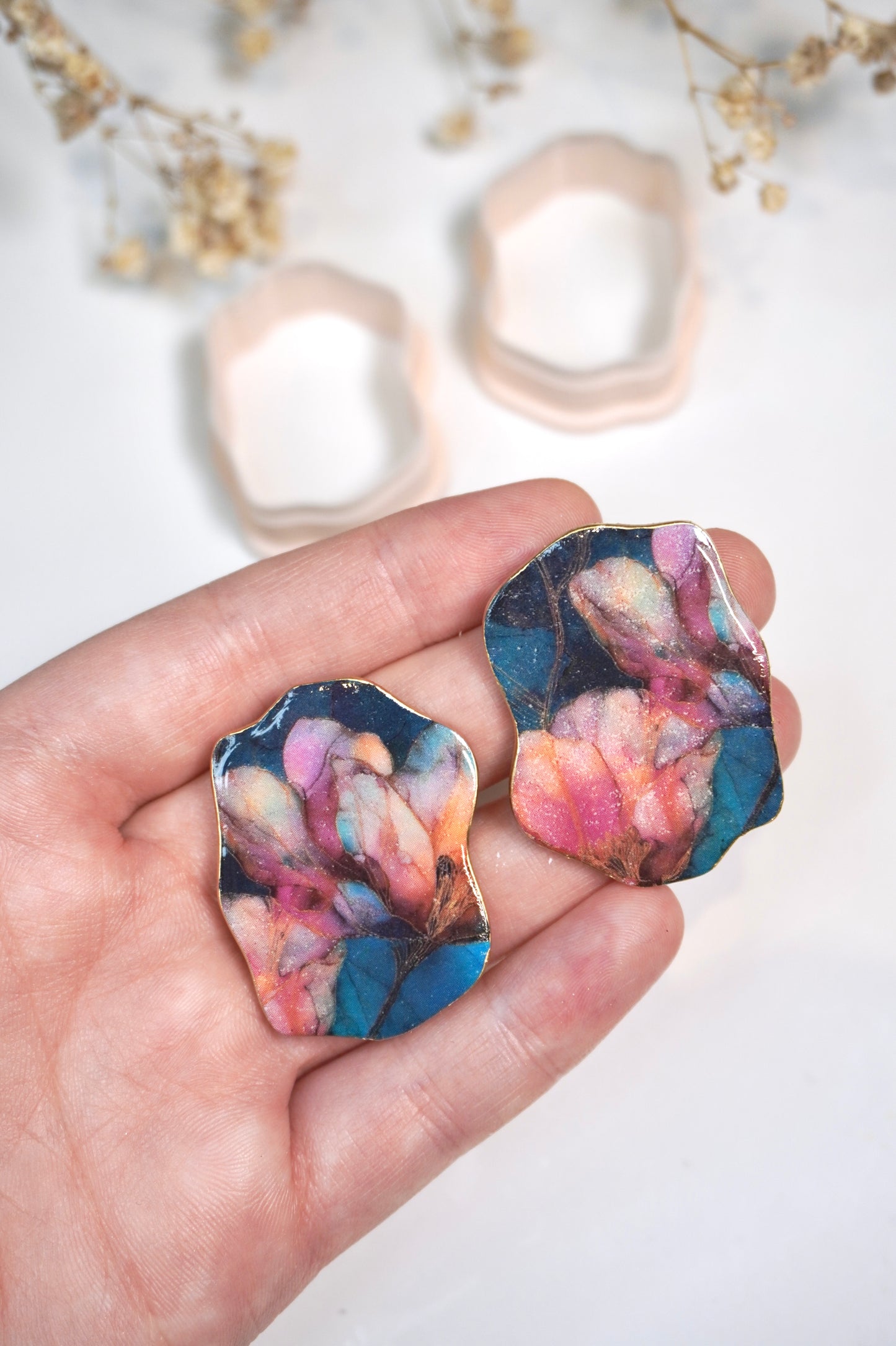 Organic Shape 2 (mirrored)