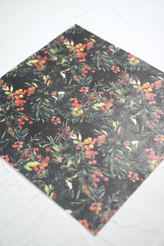 Christmas leaves