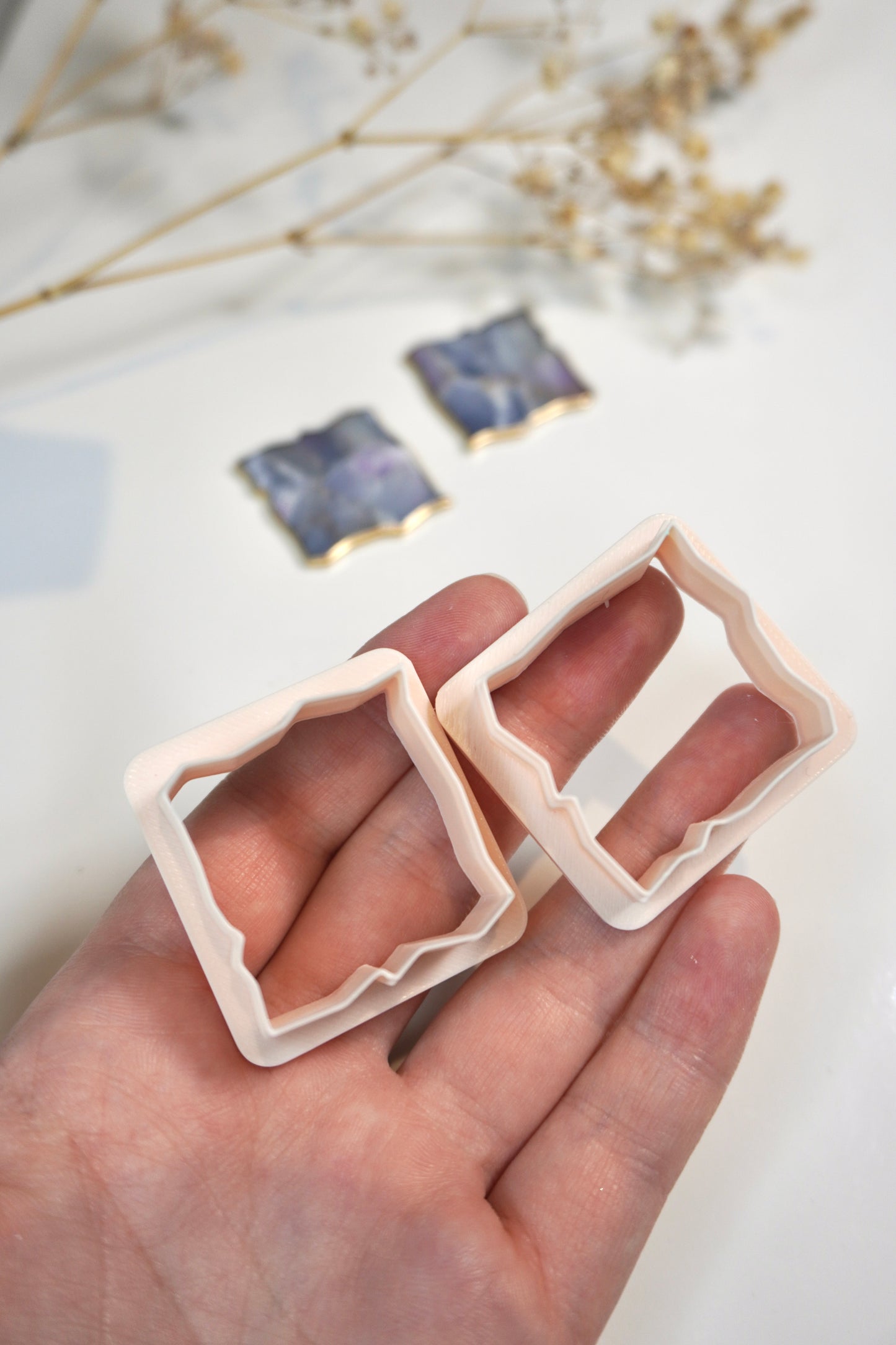 Rough Cut square (mirrored)