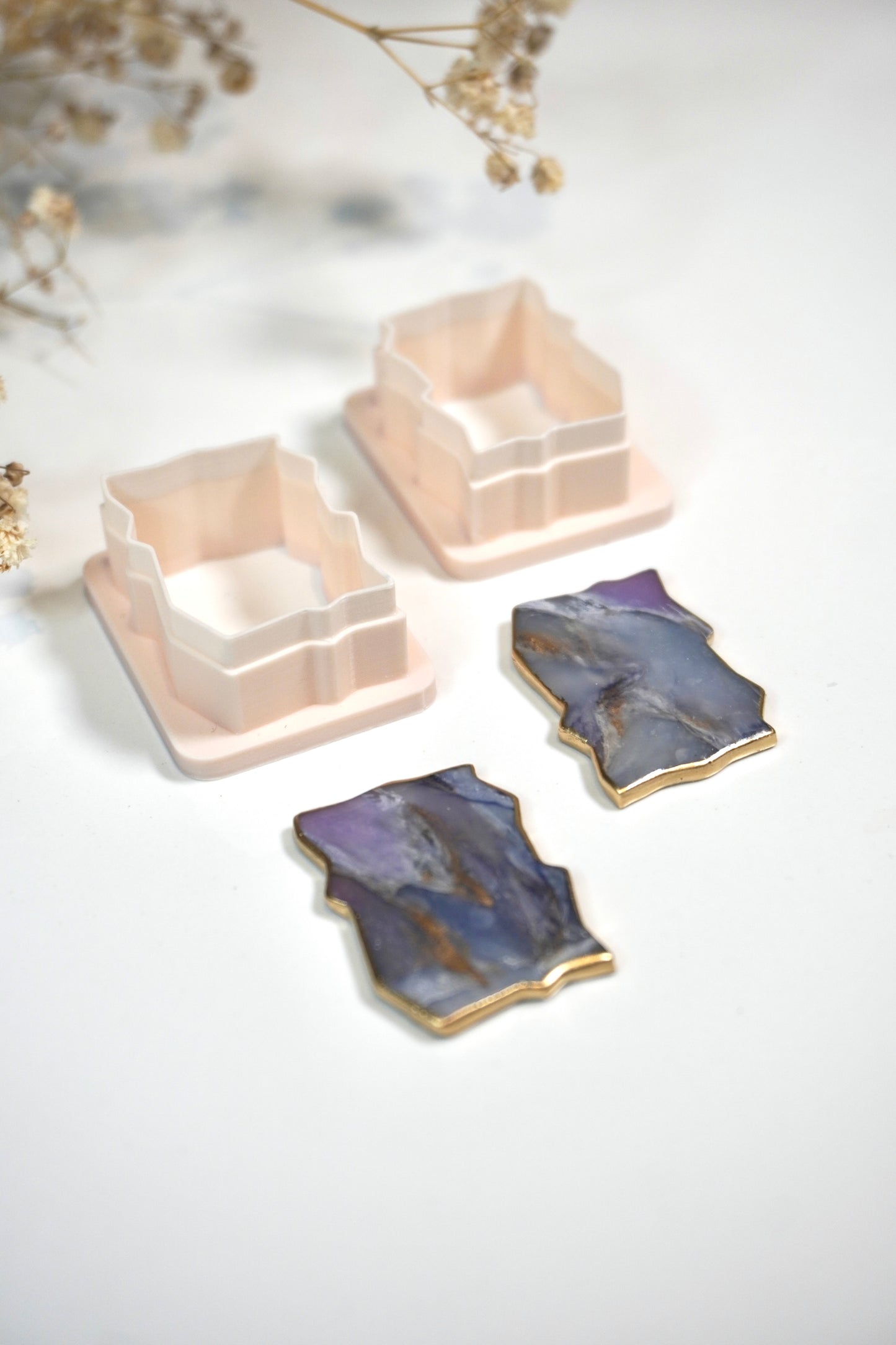 Rough Cut Rectangle (mirrored)