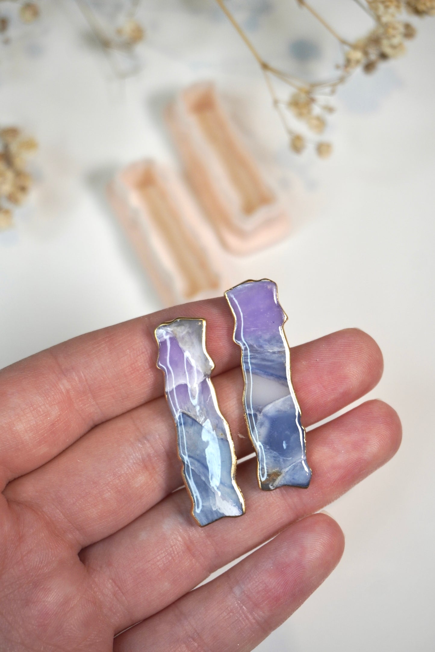 Rough Cut Drop (mirrored)