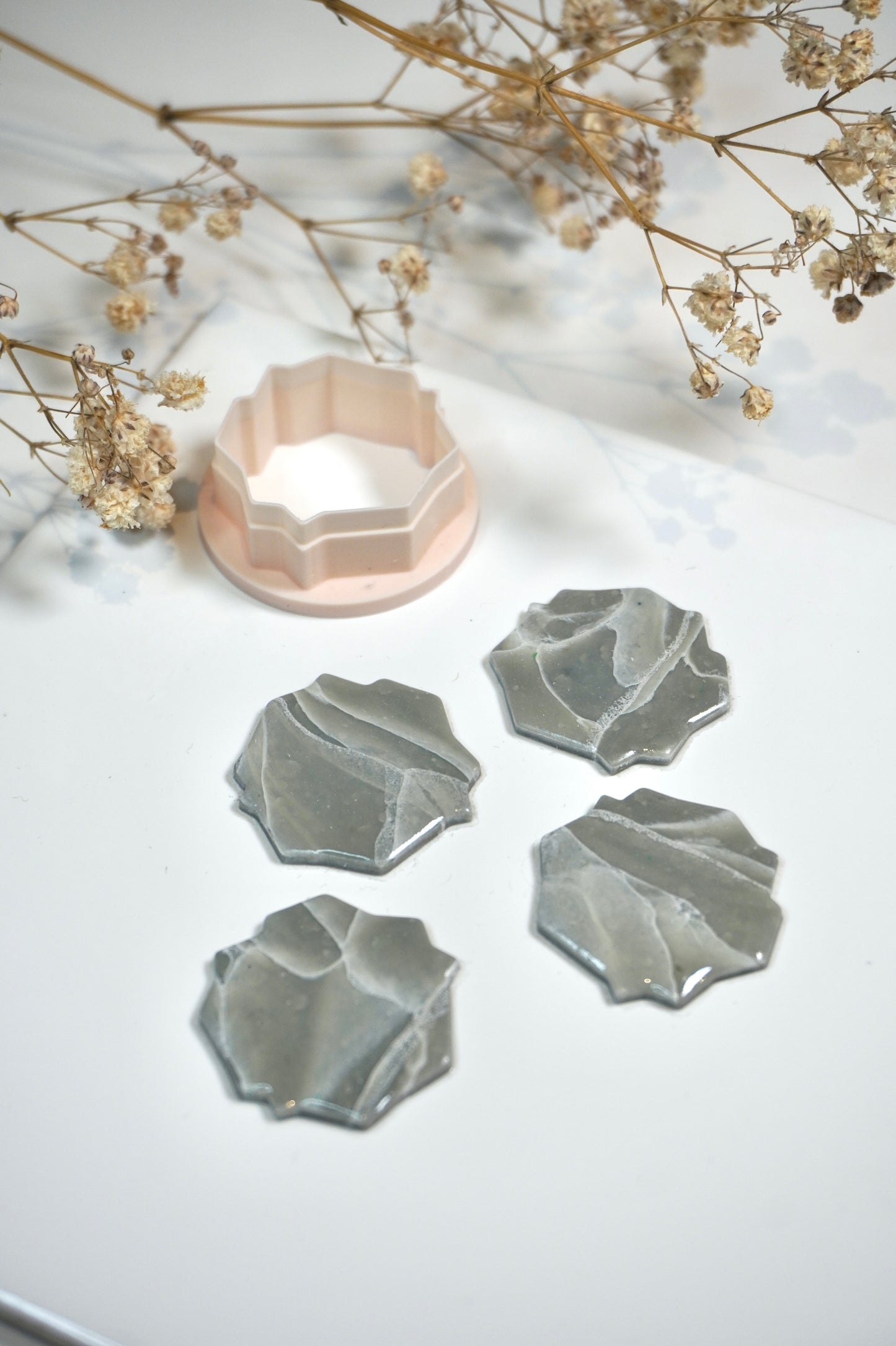 Rough Cut Circle