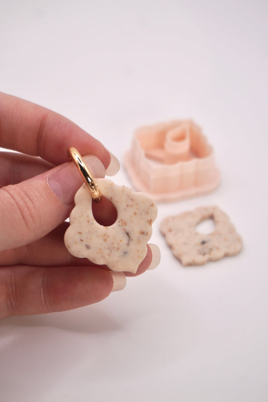 Moroccan hoop charm (5)