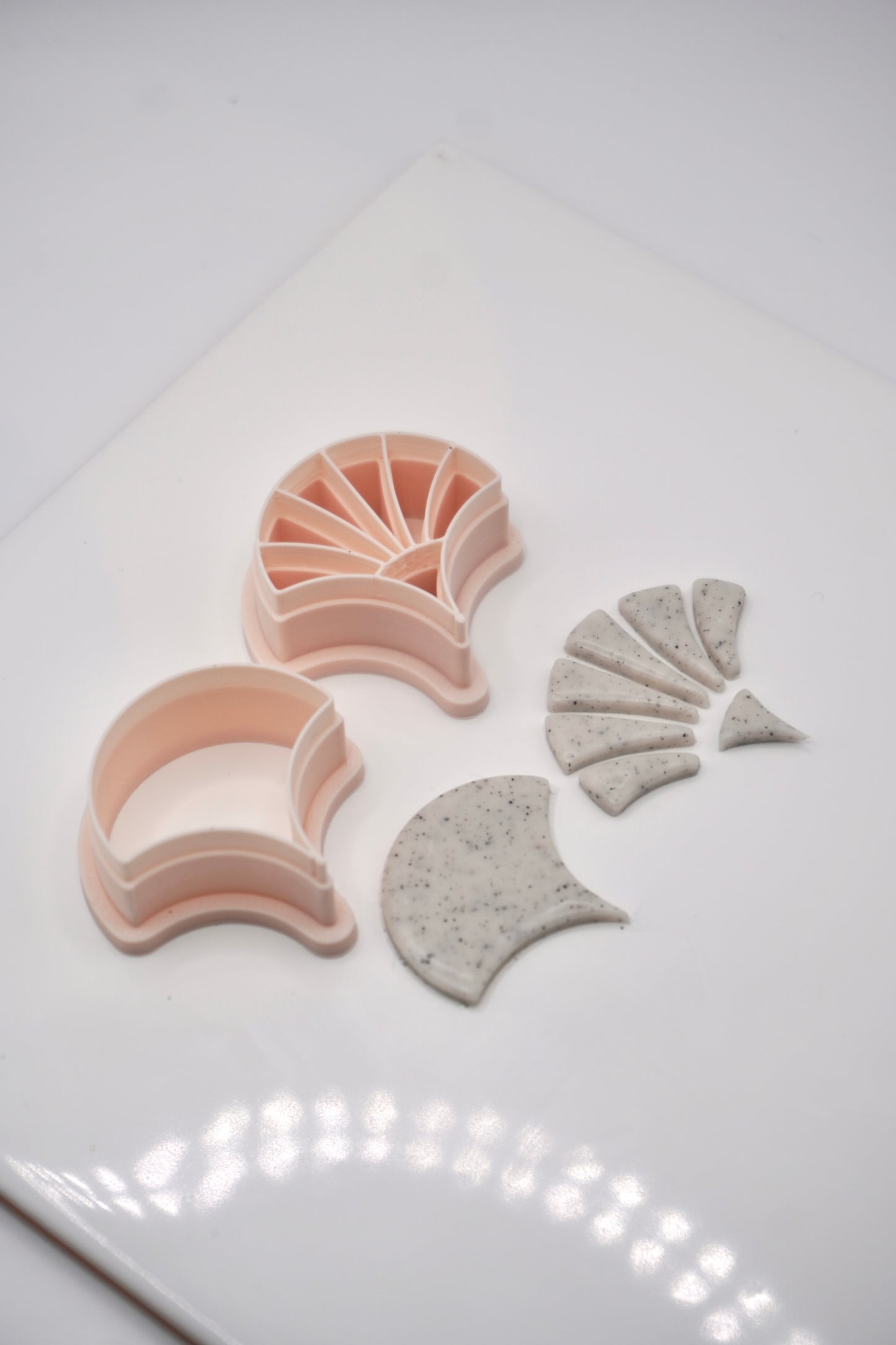 Stained Glass Fan Pattern Cutter