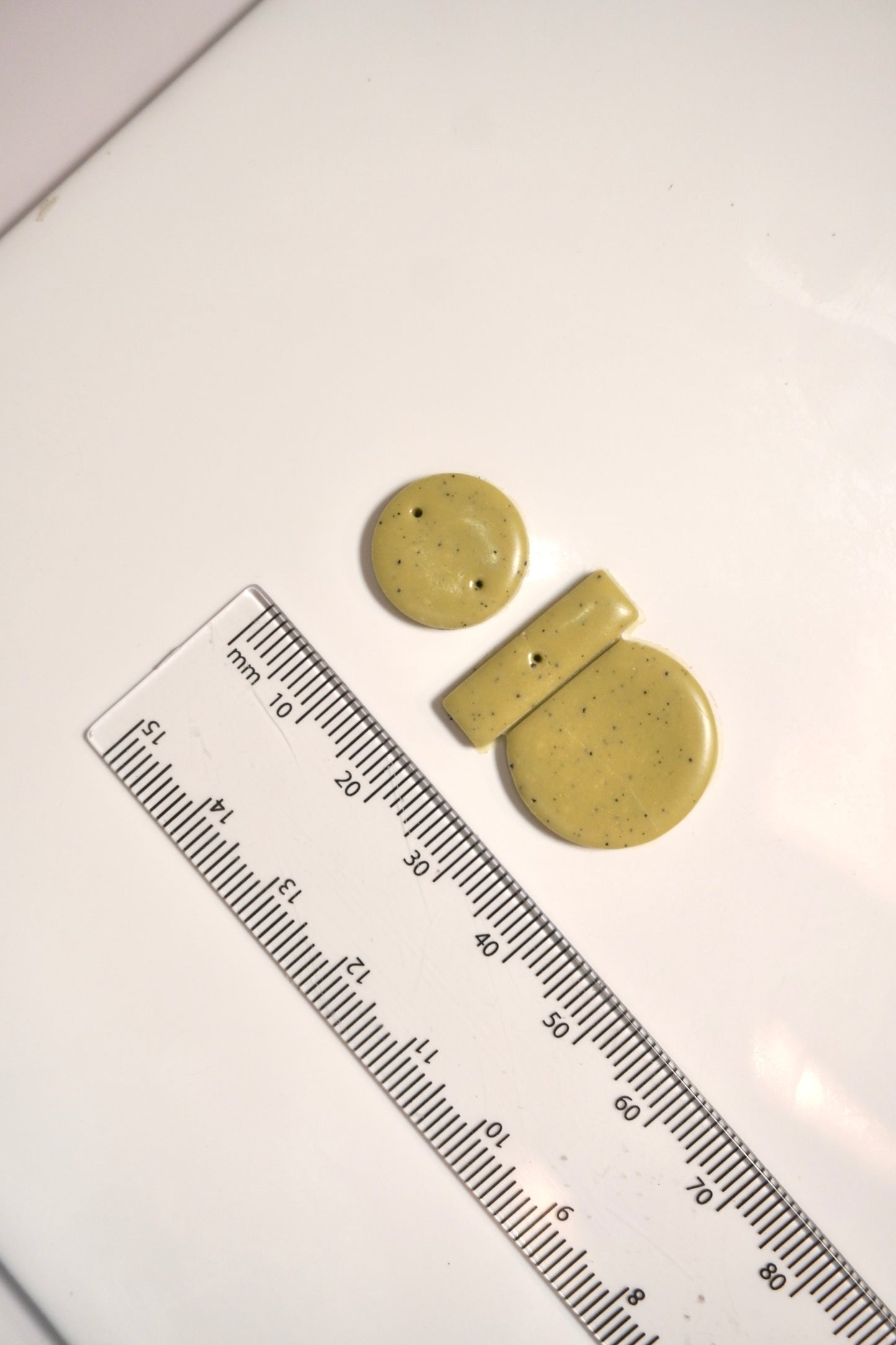 Double circle with Embossed Bar