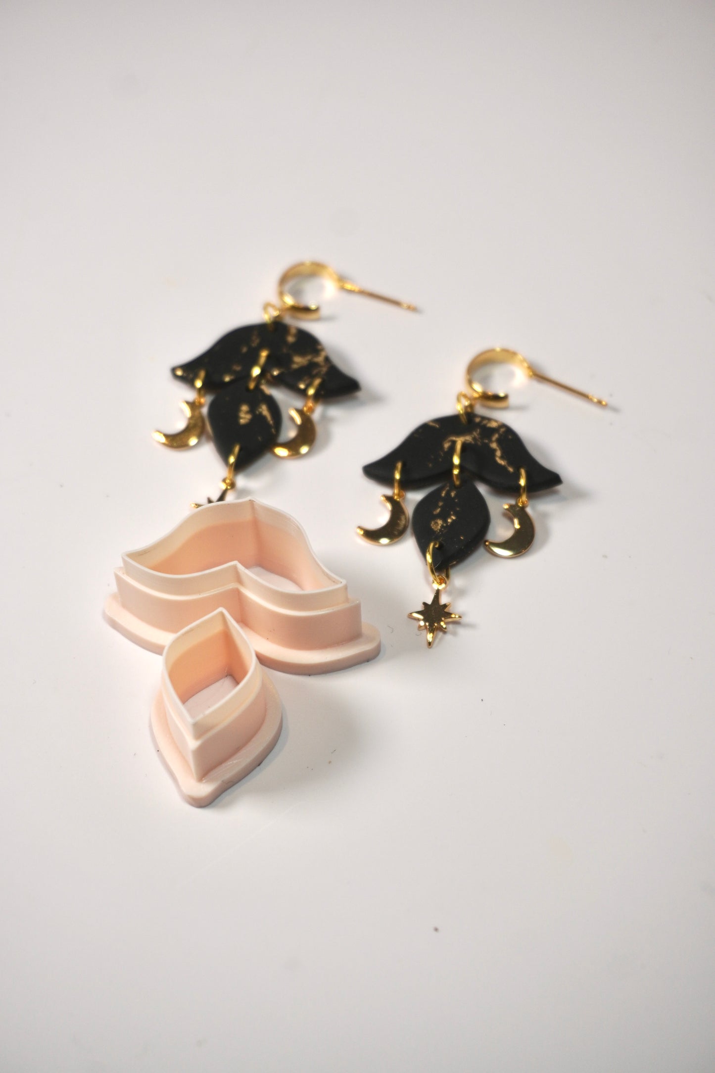 Witchy dangle 1