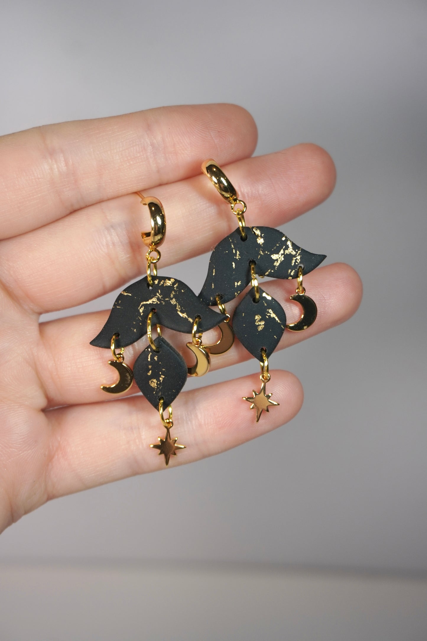Witchy dangle 1