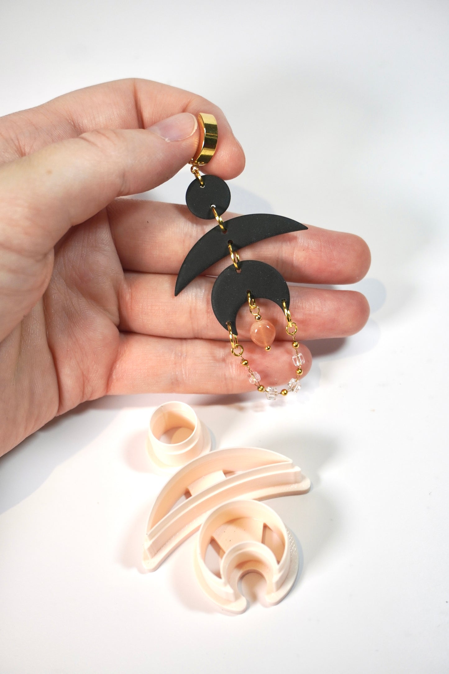 Moon dangle 2 (2 sizes)