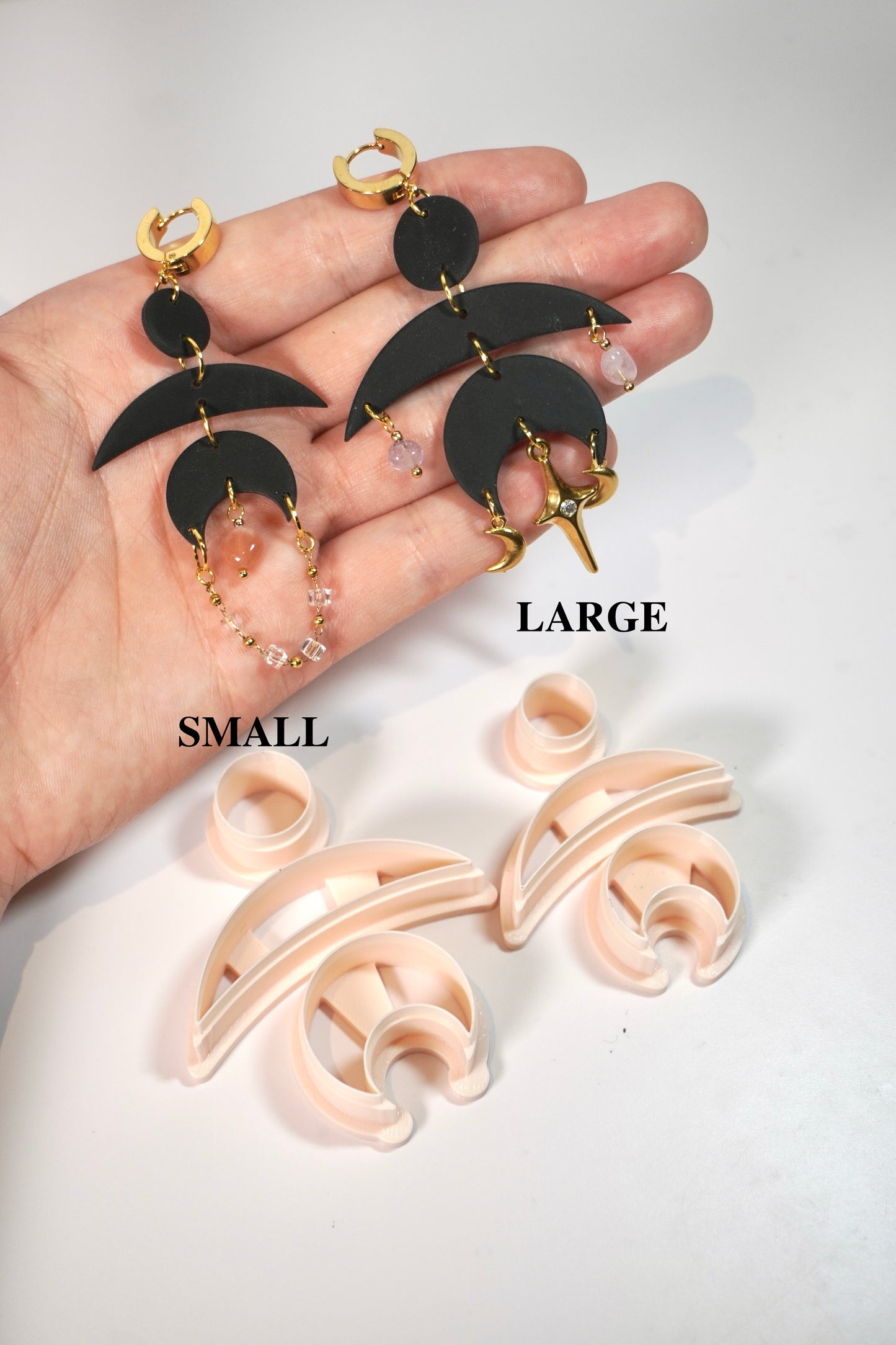 Moon dangle 2 (2 sizes)