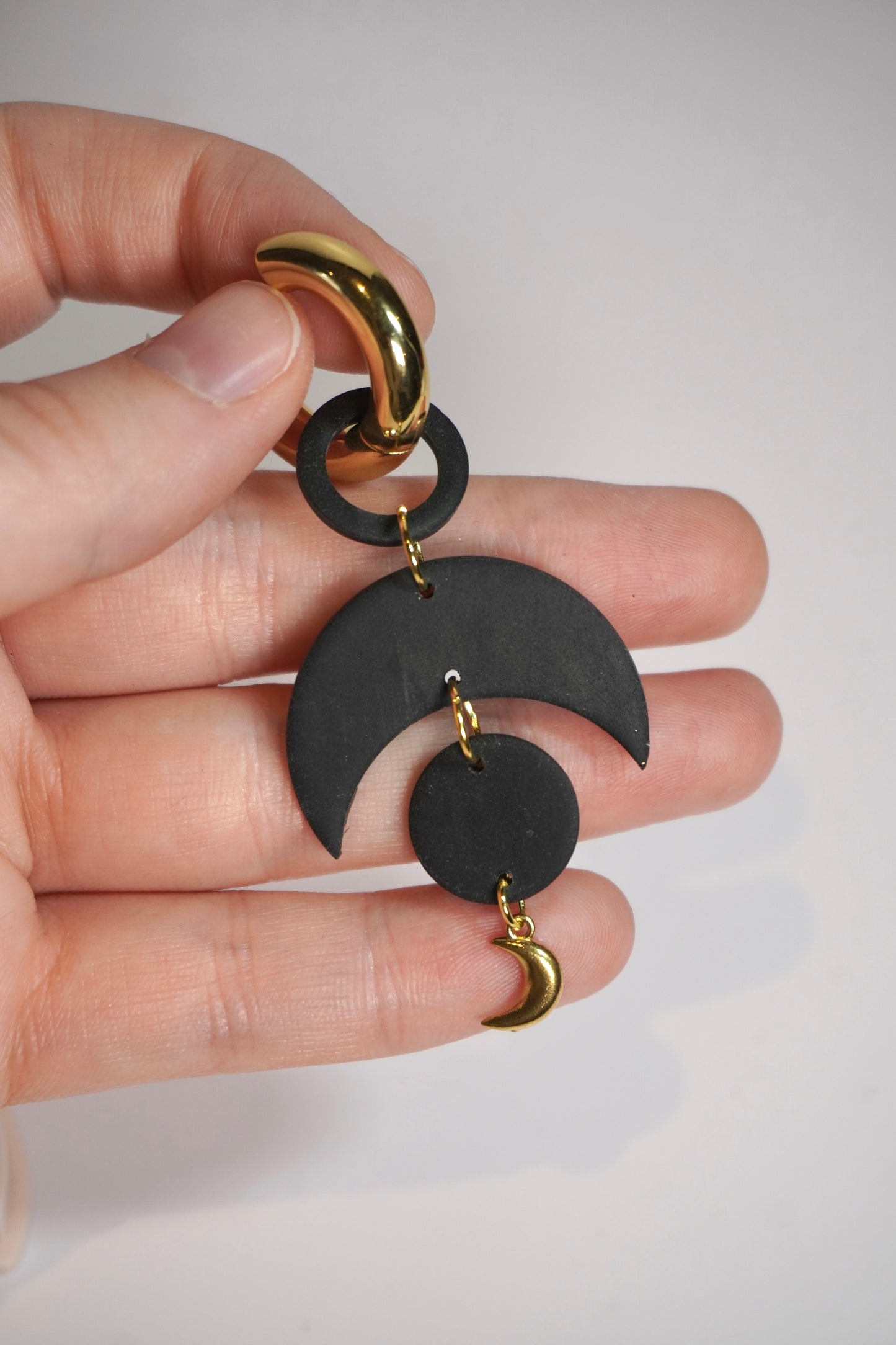 Moon dangle 4 (hoop charm)