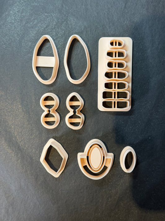 PRE-LOVED CUTTERS - SET 3