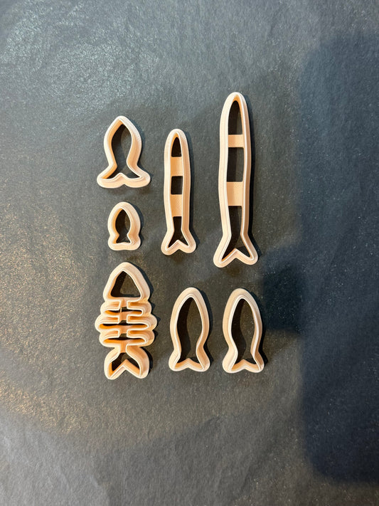 PRE-LOVED CUTTERS - SET 5