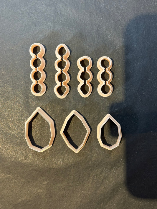PRE-LOVED CUTTERS - SET 8